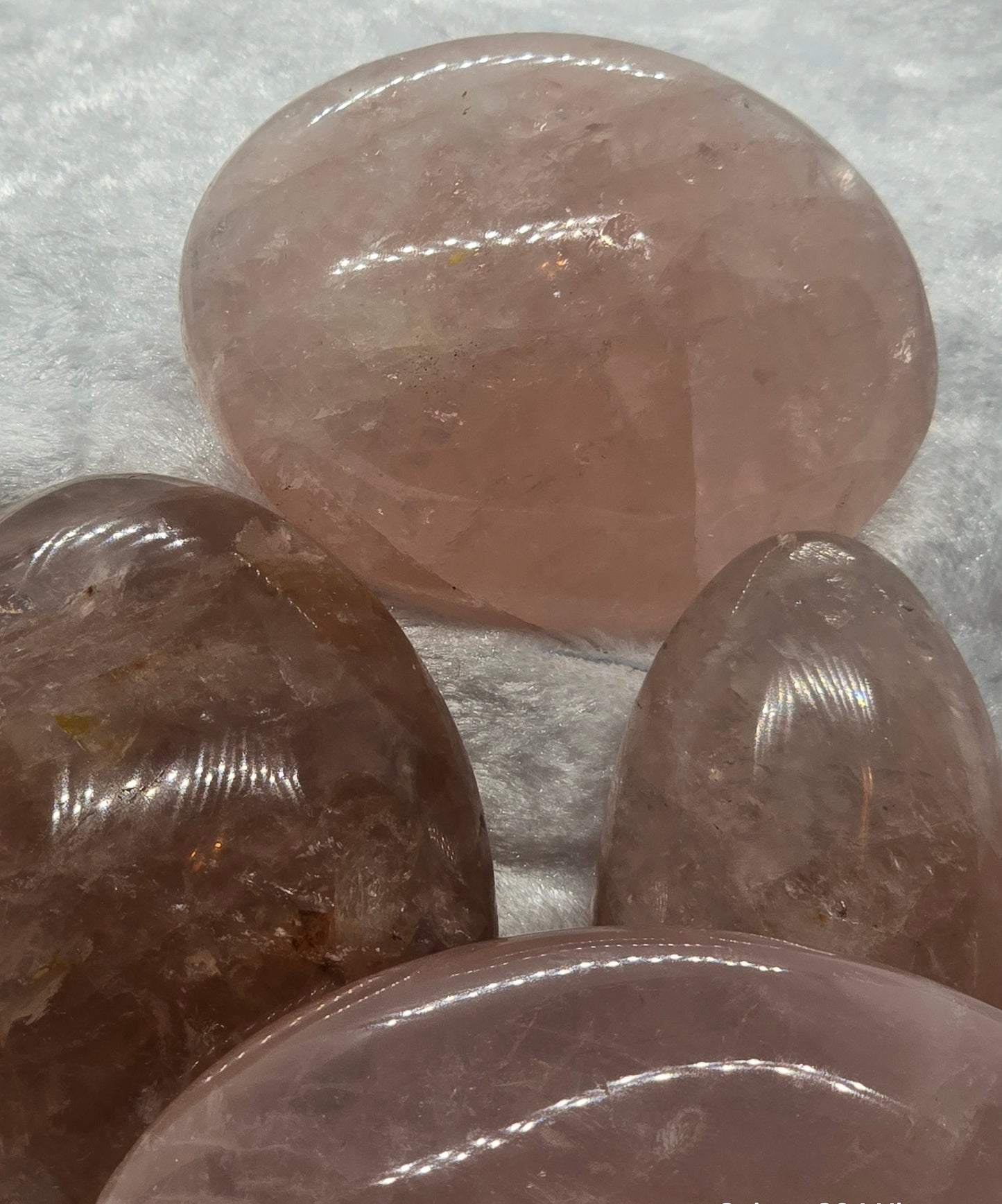 ROSE QUARTZ PALM STONES