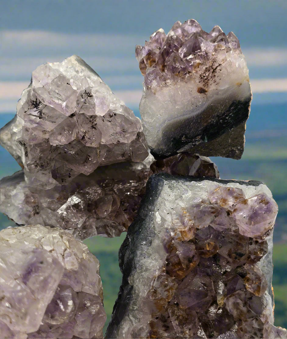 ROUGH AMETHYST SPECIMENS
